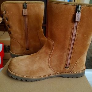 Girls ugg boots